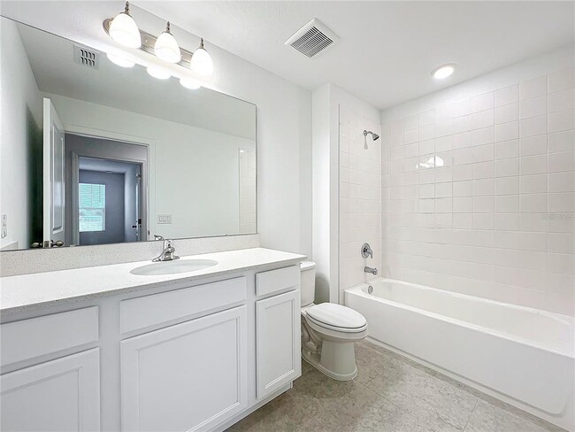 Building Photo - 1679 Meadowlark Dr