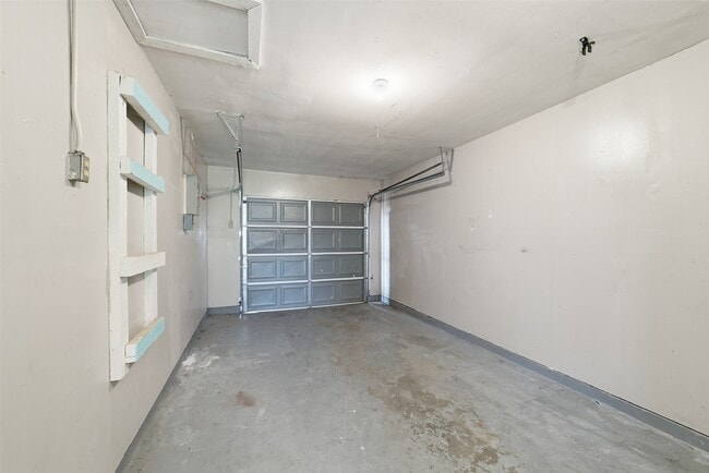 Building Photo - 10507 Seaford Dr