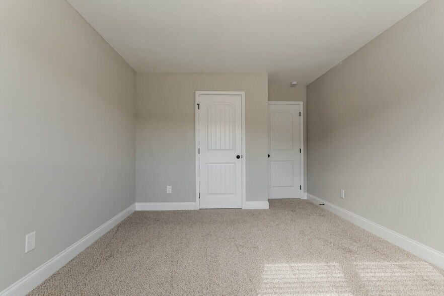 Building Photo - 76 Heartland Cir
