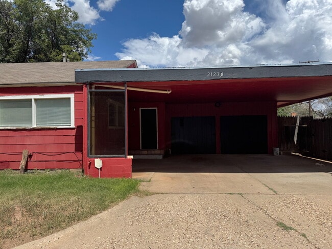 Primary Photo - Lovely 3-Bedroom Duplex in Lubbock!