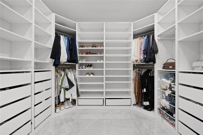 Building Photo - 3634 SW 156th Ct