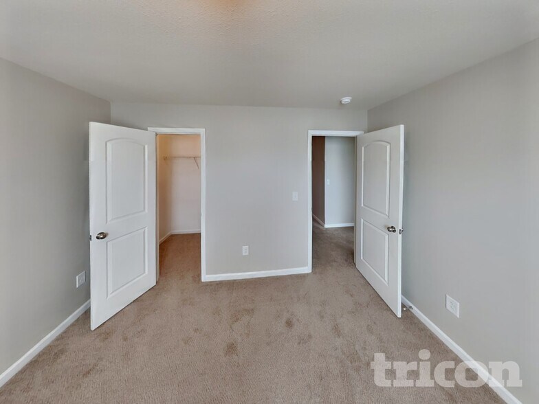 Building Photo - 3418 Anita Glen Dr