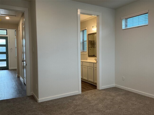 Building Photo - 3259 Loam Ln