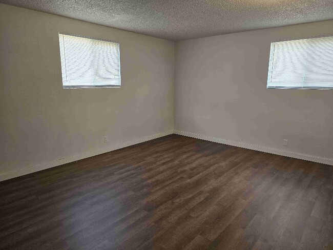 Building Photo - 673 Whittle Ln