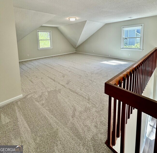Building Photo - 157 Rockspray Ridge