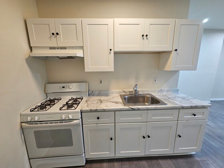 Building Photo - 2253 N 16th St