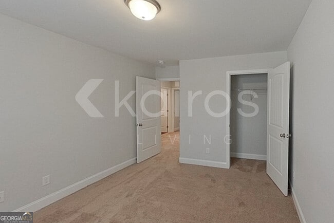 Building Photo - 103 Western Red Cedar Dr