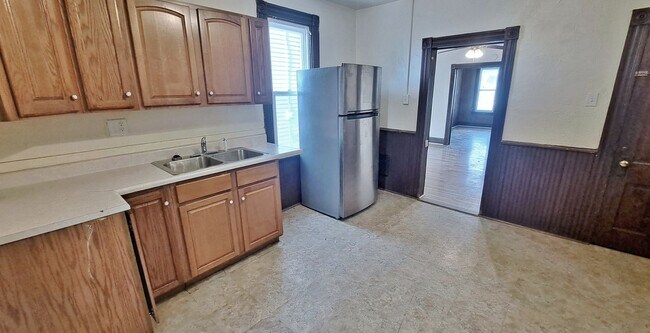 Building Photo - 233-235 Centennial Avenue