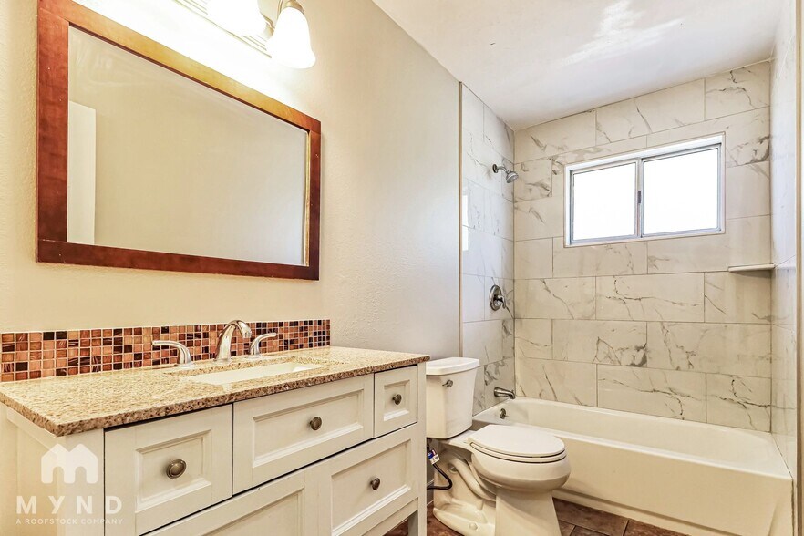 Building Photo - 9548 S 1210 E