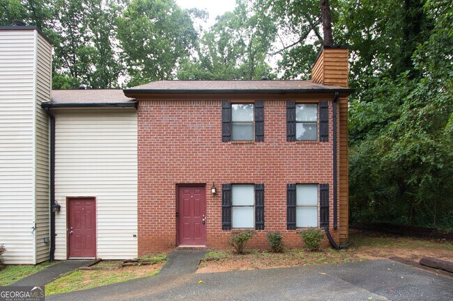 Primary Photo - 948 Waverly Ct