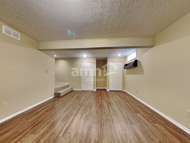 Building Photo - 6344 Sterling Woods Dr