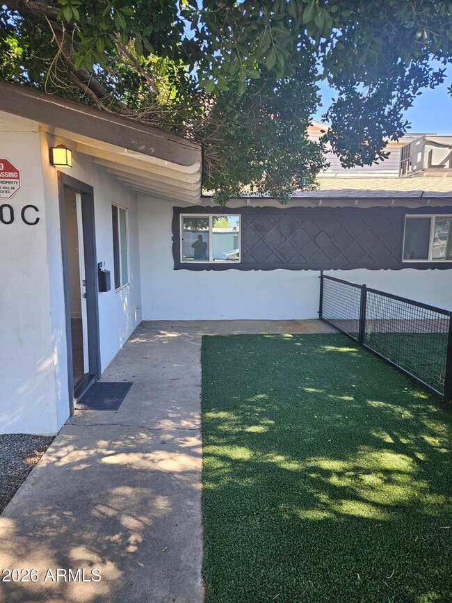 Building Photo - 780 W Coolidge St