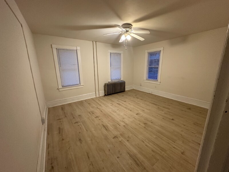 Building Photo - 381-383-383 S 3rd St