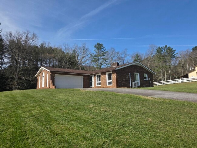 Building Photo - 199 Deep Gap Estates Dr
