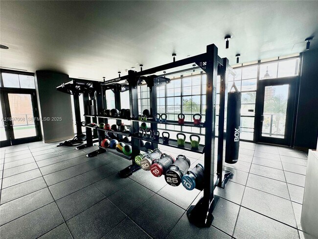 Building Photo - 159 NE 6th St