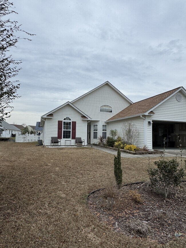 Building Photo - 2016 Saltwater St