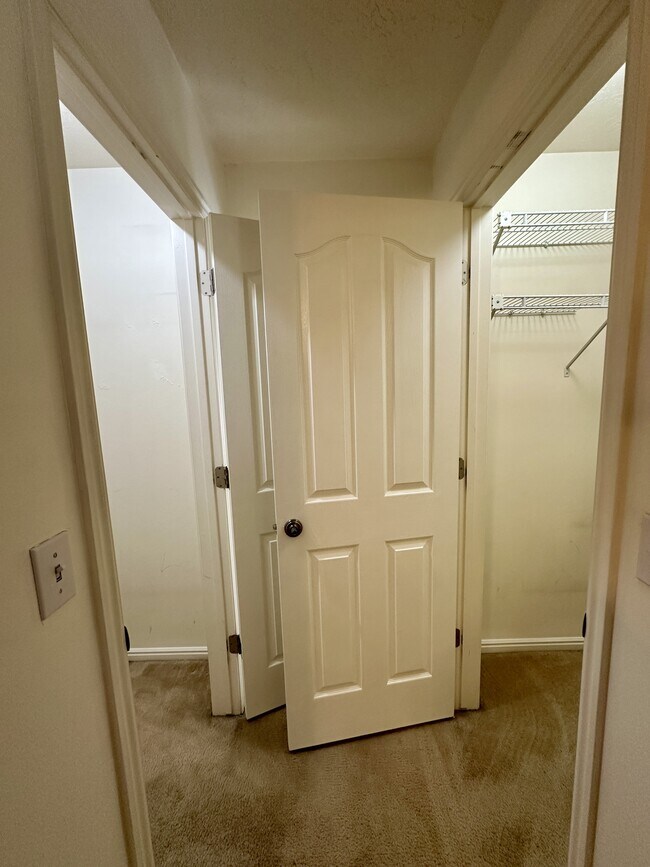 Building Photo - 3694 Crespi Ct