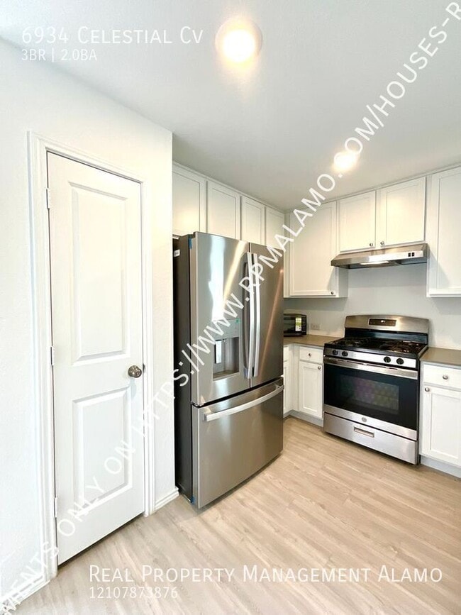 Building Photo - 6934 Celestial Cv