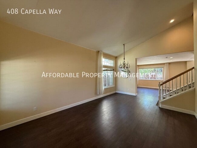 Building Photo - 408 Capella Way