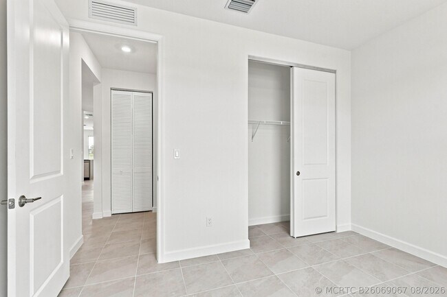 Building Photo - 3580 Spanish Cedar Pl
