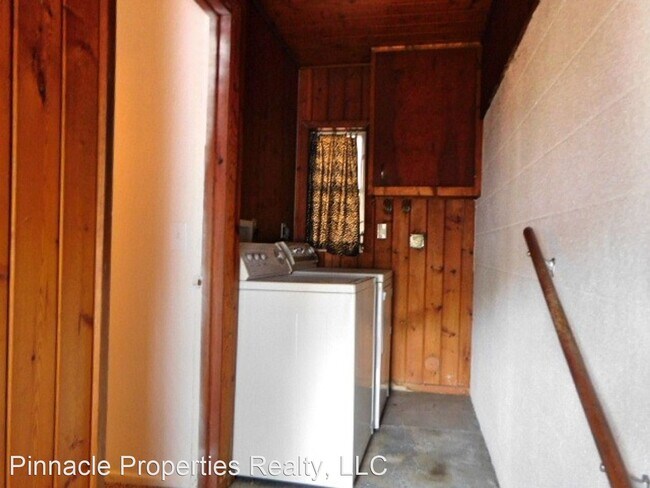 Building Photo - 3 br, 2 bath House - 1821 10th Ave. W.