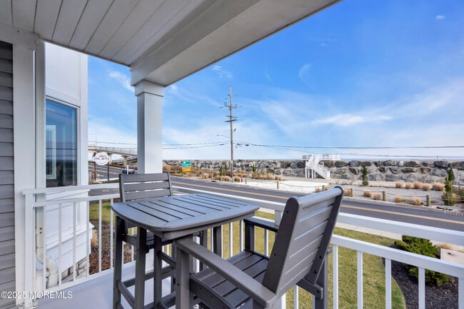 Building Photo - 150 Ocean Ave