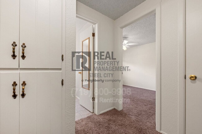 Building Photo - 1009 Constitution Rd