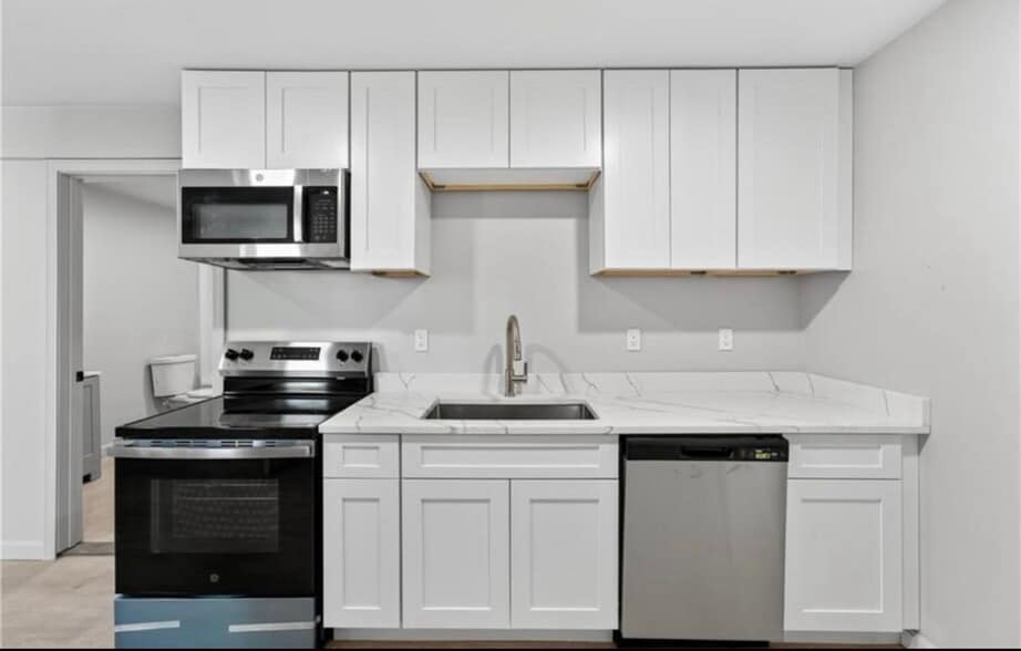 All brand new appliances - 165 Rounds Ave