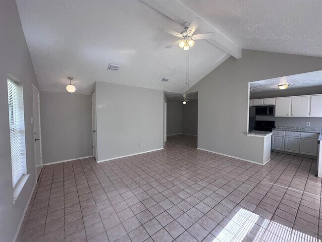 Building Photo - 9210 Goodmeadow Dr