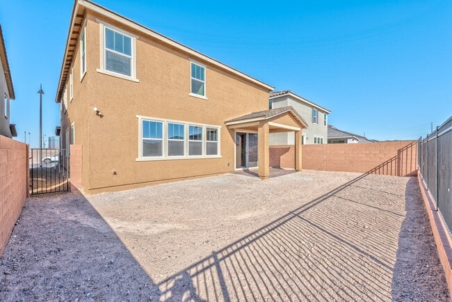 Building Photo - 2825 Gallarate Dr