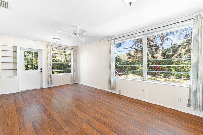 Building Photo - 1116 Eden Dr