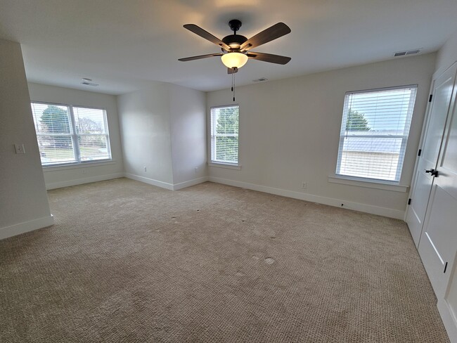 Building Photo - 3400 Pennington Rd