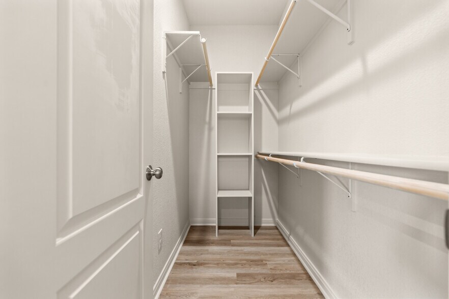 Building Photo - 301 W Panther Way