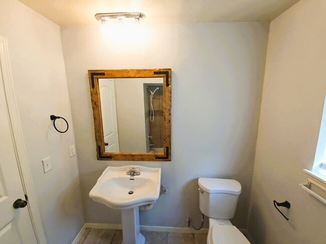 Building Photo - 5611 Caldicote St