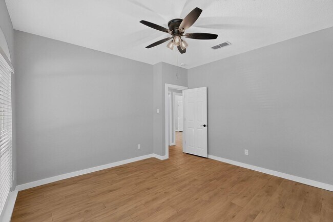 Building Photo - Keller Gem Looking TO Be Your Home!!!