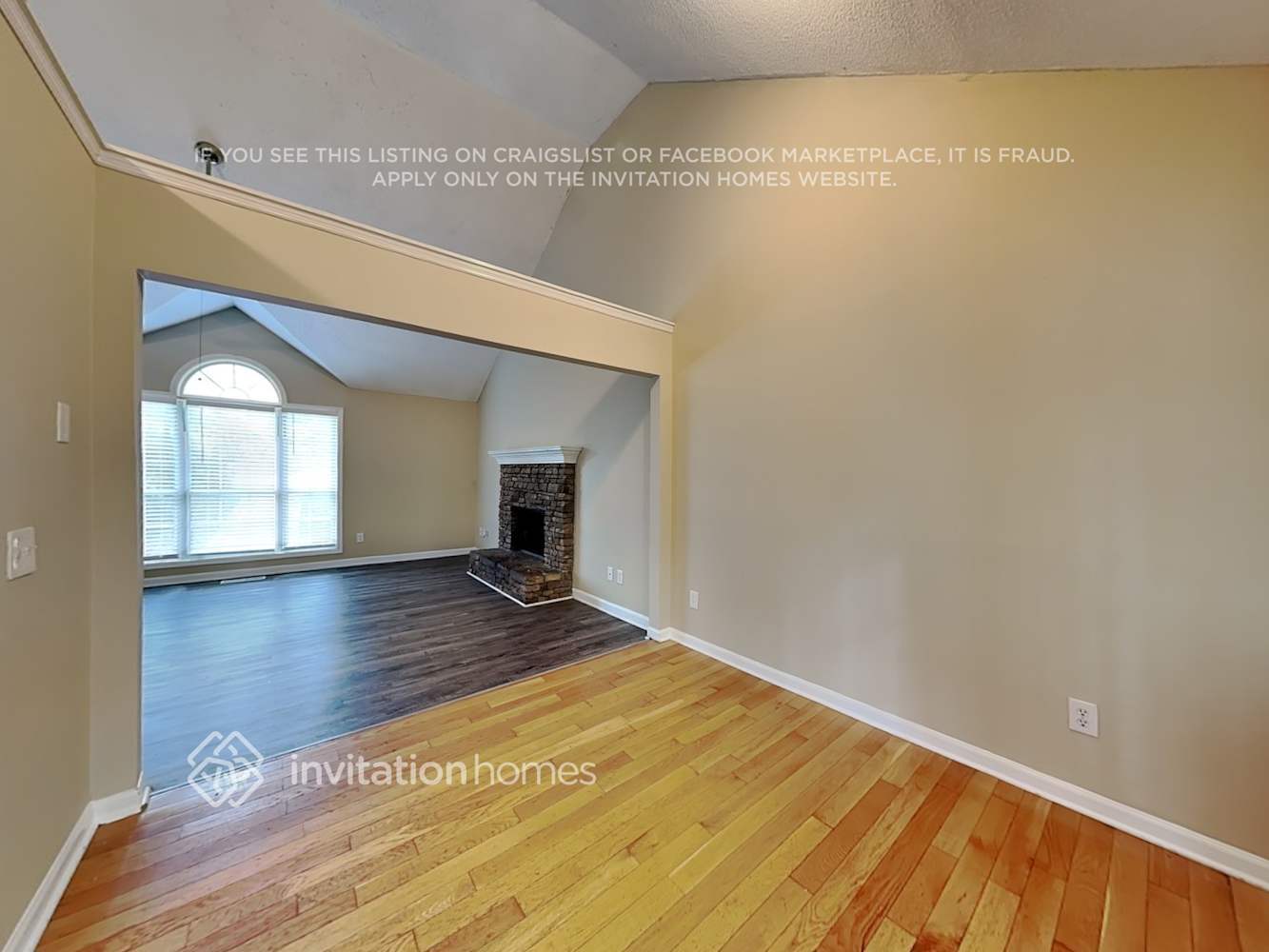 Building Photo - 7190 Farm House Ln