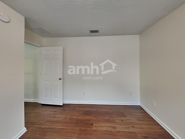 Building Photo - 2725 Spinnerbait Ct