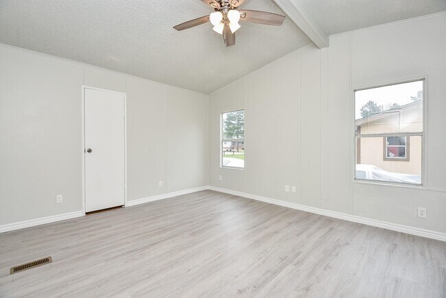 Building Photo - 12754 Roy Harris Loop