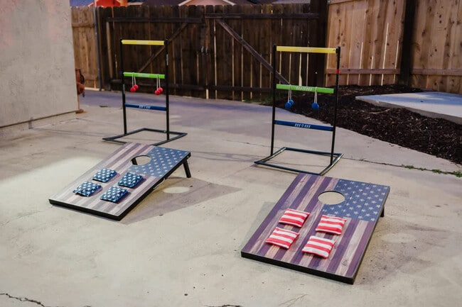 Building Photo - 9827 San Diego St