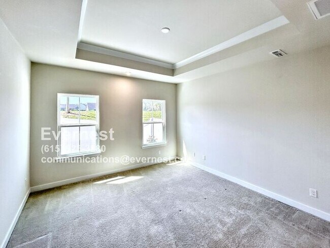 Building Photo - 4-Bedroom, 2.5-Bath Home with Convenient A...