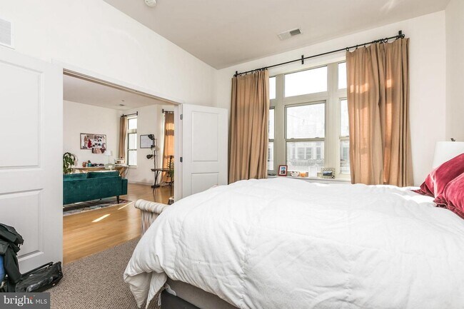 Bedroom - 1209 N Charles St