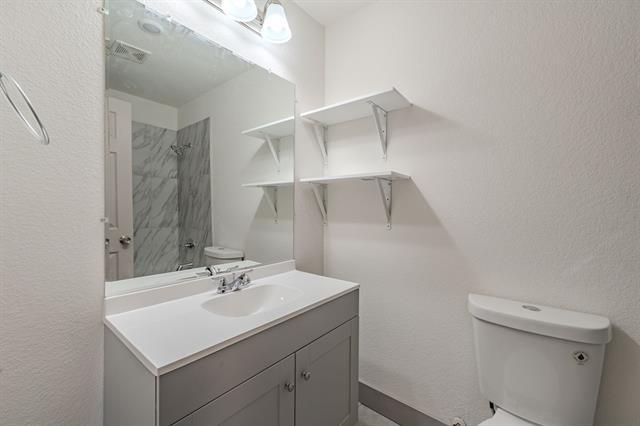 Building Photo - 124 La Vega Trail