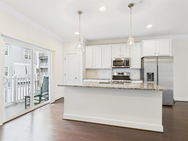 Building Photo - 5404 Coopers Walk Ln