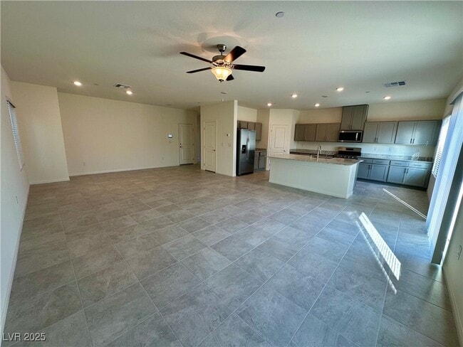 Building Photo - 4483 Ginger Hls Ave