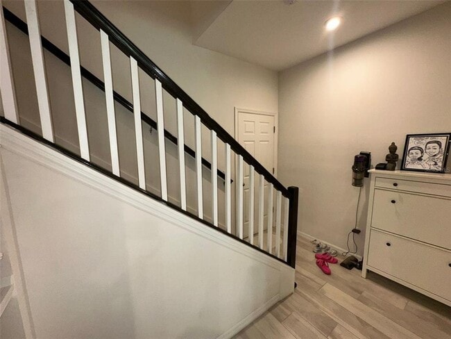 Building Photo - 13348 Abuela Aly