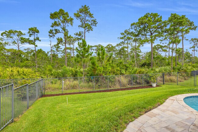 Building Photo - 4720 SW Ardsley Dr