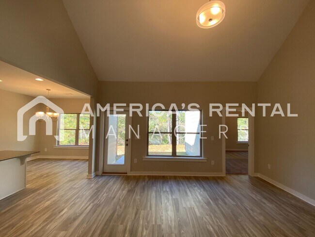 Building Photo - Home for Rent in Brookwood, AL! COMING SOO...