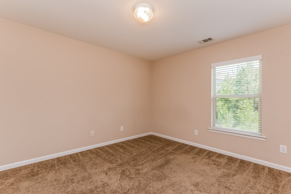 Building Photo - 206 Shaw Dr