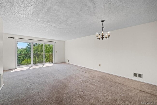 Building Photo - 6 Cumberland Ct