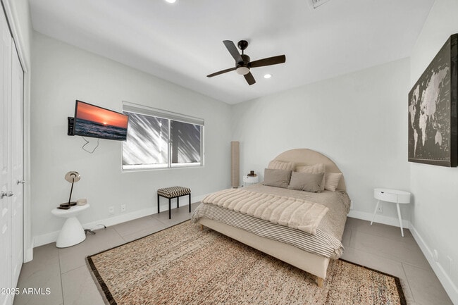 Building Photo - 6139 N 31st Ct